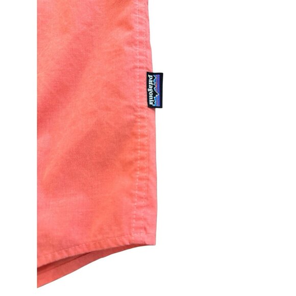 Patagonia Button Down Short Sleeve Shirt Men’s Medium Outdoors Casual - Picture 3 of 5